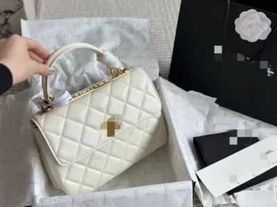 Chanel Fashionable Rhombic Pattern Retro Women’s Bag